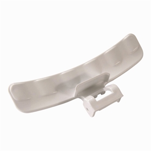 Hvidt håndtag til luge i vaskemaskine fra Samsung.